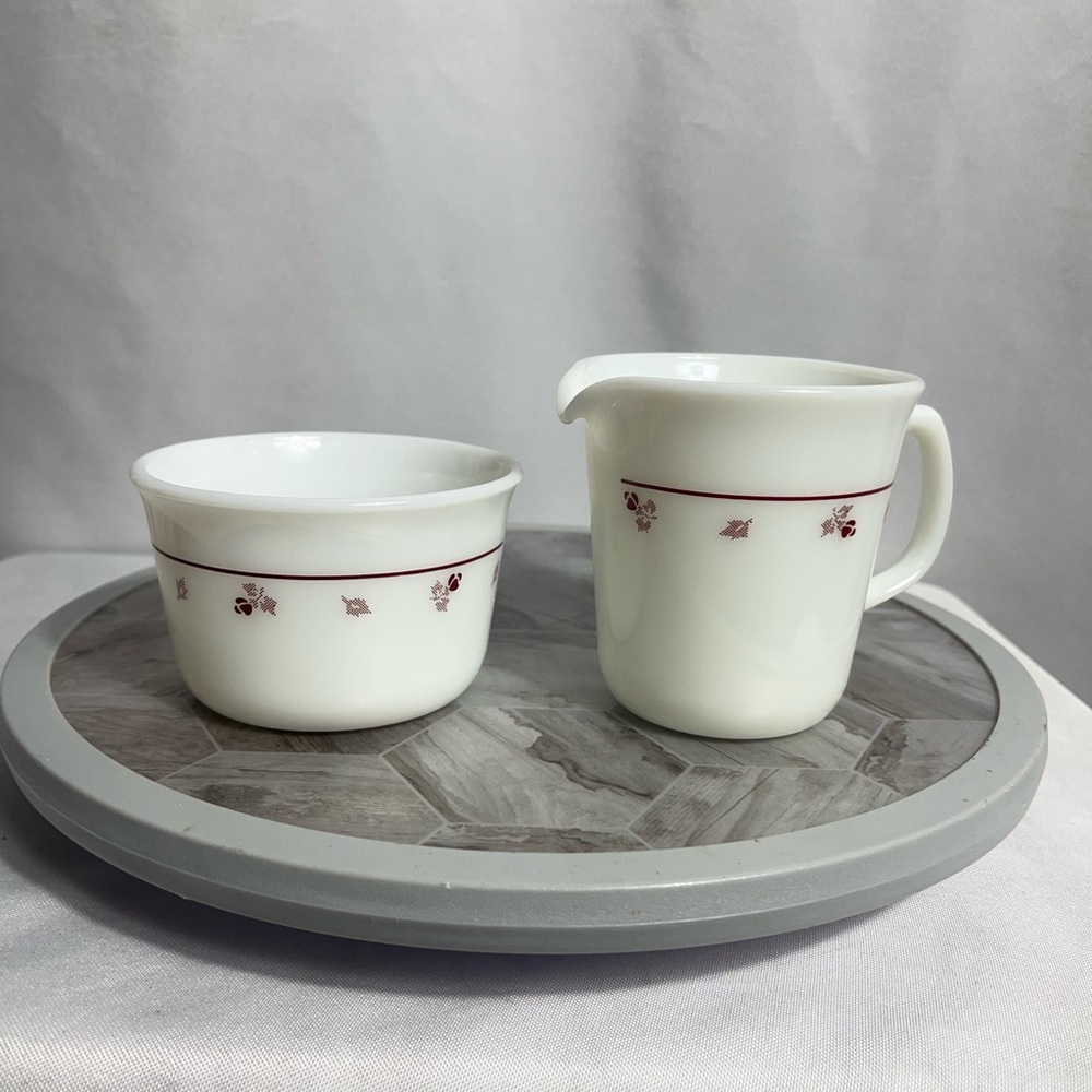 Vintage Pyrex Sugar & Creamer Set Burgundy Leaf Pattern Corning USA